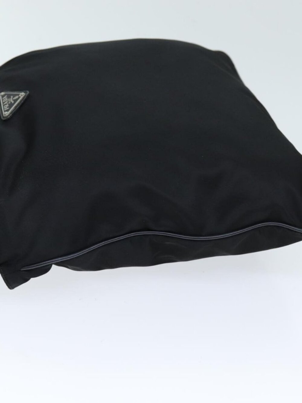 PRADA Shoulder Bag Nylon Black Auth 72842 - Picture 4 of 16